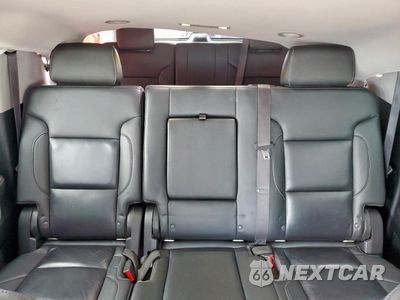 Zdjęcie 10 z 14 samochodu: 2019 CHEVROLET SUBURBAN C1500 LT VIN:1GNSCHKC9KR386770 - miniatura