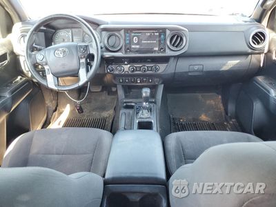 Zdjęcie 8 z 13 samochodu: 2018 TOYOTA TACOMA DOUBLE CAB VIN:3TMDZ5BN4JM051853 - miniatura