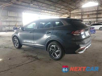 Drugie zdjęcie samochodu z przodu: 2023 KIA SPORTAGE HYBRID LX VIN:KNDPUCAG5P7017345 - miniatura
