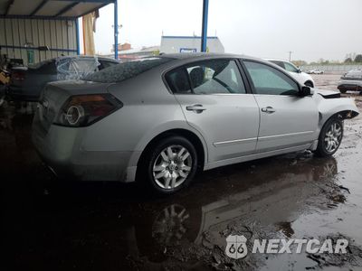 Trzecie zdjęcie samochodu z tyłu: 2012 NISSAN ALTIMA BASE VIN:1N4AL2AP5CC163030 - miniatura