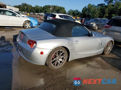 Trzecie zdjęcie samochodu z tyłu: 2006 BMW Z4 3.0SI VIN:4USBU53566LW91361 - miniatura