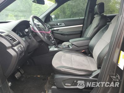 Zdjęcie 7 z 13 samochodu: 2017 FORD EXPLORER XLT VIN:1FM5K8D83HGD83350 - miniatura