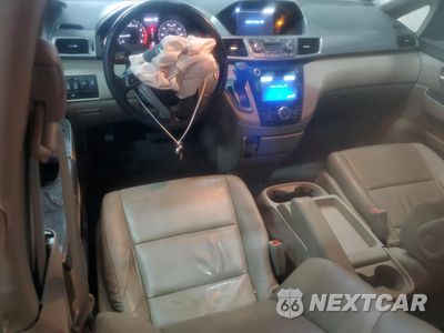 Zdjęcie 8 z 13 samochodu: 2016 HONDA ODYSSEY EXL VIN:5FNRL5H65GB019482 - miniatura