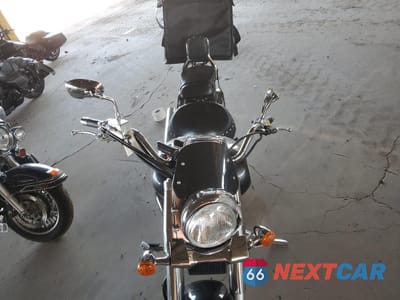 Piąte zdjęcie samochodu w środku: 2004 SUZUKI VL800 VIN:JS1VS54A542111213 - miniatura
