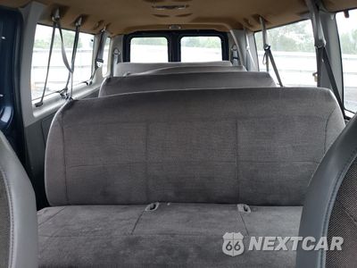 Zdjęcie 10 z 13 samochodu: 2003 FORD ECONOLINE E350 SUPER DUTY WAGON VIN:1FBSS31L73HA78508 - miniatura