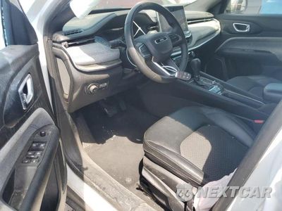 Zdjęcie 7 z 13 samochodu: 2024 JEEP COMPASS LATITUDE VIN:3C4NJDBN3RT584140 - miniatura