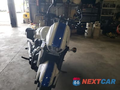 Drugie zdjęcie samochodu z przodu: 2019 SUZUKI VZR1800 VIN:JS1VY53A4K7100302 - miniatura