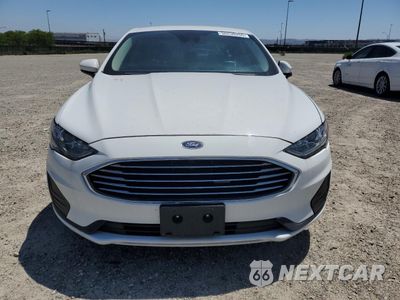Piąte zdjęcie samochodu w środku: 2019 FORD FUSION SE VIN:3FA6P0LU5KR124892 - miniatura