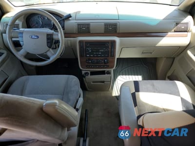 Zdjęcie 8 z 15 samochodu: 2005 FORD FREESTAR SEL VIN:2FMZA52235BA92738 - miniatura