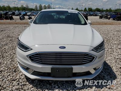 Piąte zdjęcie samochodu w środku: 2017 FORD FUSION SE HYBRID VIN:3FA6P0LU0HR409072 - miniatura