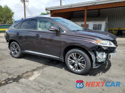 Czwarte zdjęcie samochodu z boku: 2013 LEXUS RX 450H VIN:JTJBC1BA0D2441338 - miniatura