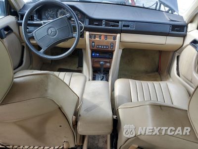 Zdjęcie 8 z 15 samochodu: 1987 MERCEDES-BENZ 300 E VIN:WDBEA30D9HA440598 - miniatura