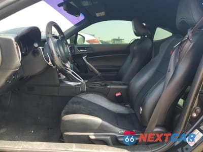 Zdjęcie 7 z 15 samochodu: 2017 SUBARU BRZ 2.0 LIMITED VIN:JF1ZCAC1XH8600651 - miniatura