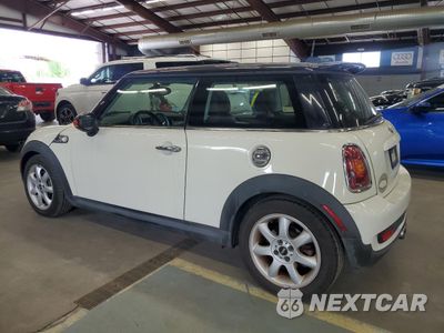Drugie zdjęcie samochodu z przodu: 2010 MINI COOPER S VIN:WMWMF7C53ATZ72835 - miniatura