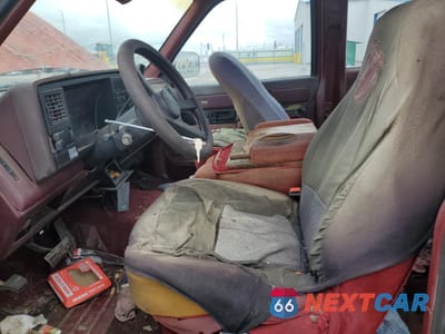 Zdjęcie 7 z 12 samochodu: 1988 CHEVROLET GMT-400 C2500 VIN:2GCFC29K9J1247329 - miniatura