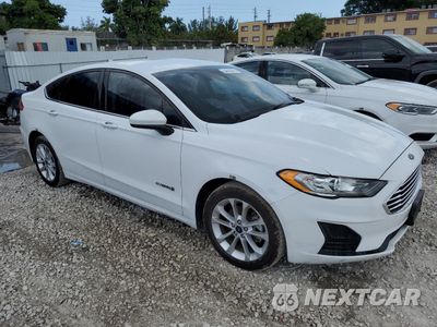 Czwarte zdjęcie samochodu z boku: 2019 FORD FUSION SE VIN:3FA6P0LU9KR263990 - miniatura