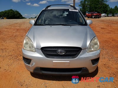 Piąte zdjęcie samochodu w środku: 2008 KIA RONDO LX VIN:KNAFG526087154566 - miniatura