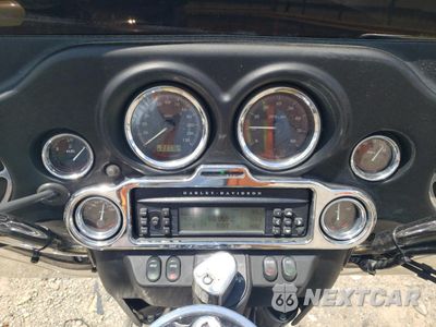 Zdjęcie 7 z 8 samochodu: 2007 HARLEY-DAVIDSON FLHTCUI VIN:1HD1FC4157Y615760 - miniatura