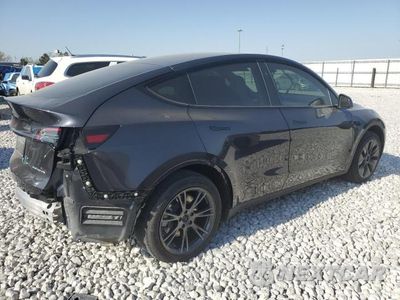 Trzecie zdjęcie samochodu z tyłu: 2024 TESLA MODEL Y VIN:7SAYGAEE2RF098765 - miniatura