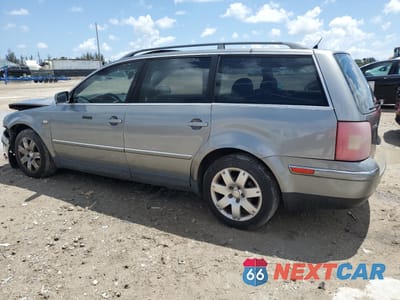 Drugie zdjęcie samochodu z przodu: 2003 VOLKSWAGEN PASSAT GLX 4MOTION VIN:WVWYH63B33E124959 - miniatura