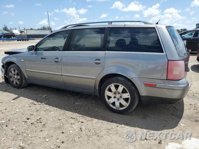 Drugie zdjęcie samochodu z przodu: 2003 VOLKSWAGEN PASSAT GLX 4MOTION VIN:WVWYH63B33E124959 - miniatura