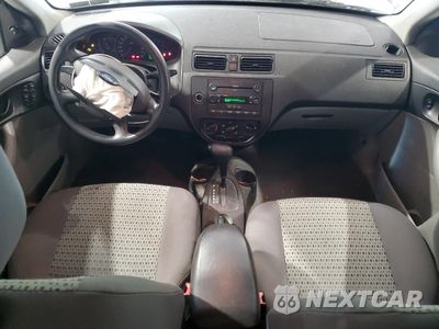 Zdjęcie 8 z 14 samochodu: 2007 FORD FOCUS ZXW VIN:1FAHP36N77W215391 - miniatura