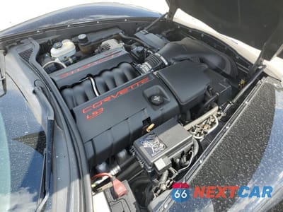 Zdjęcie 11 z 14 samochodu: 2010 CHEVROLET CORVETTE VIN:1G1YE3DW3A5105259 - miniatura