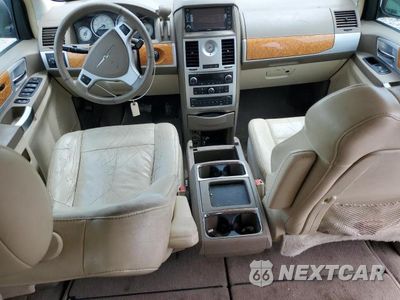 Zdjęcie 8 z 13 samochodu: 2010 CHRYSLER TOWN & COUNTRY LIMITED VIN:2A4RR6DX3AR133490 - miniatura