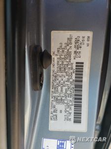 Zdjęcie 13 z 15 samochodu: 2004 TOYOTA SIENNA CE VIN:5TDZA23C44S012290 - miniatura
