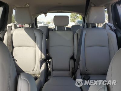 Zdjęcie 10 z 16 samochodu: 2018 HONDA ODYSSEY EXL VIN:5FNRL6H71JB077319 - miniatura