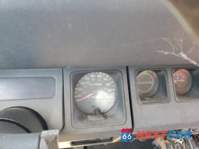 Zdjęcie 9 z 12 samochodu: 1994 JEEP WRANGLER / YJ S VIN:1J4FY19P0PP264579 - miniatura