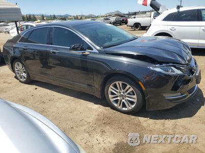 Czwarte zdjęcie samochodu z boku: 2014 LINCOLN MKZ HYBRID VIN:3LN6L2LU6ER828830 - miniatura