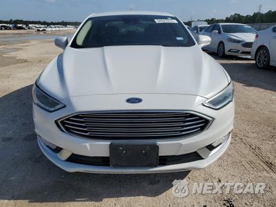 Piąte zdjęcie samochodu w środku: 2017 FORD FUSION SE HYBRID VIN:3FA6P0LU1HR409033 - miniatura