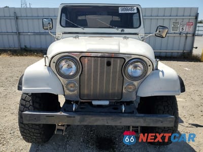 Piąte zdjęcie samochodu w środku: 1984 JEEP JEEP CJ7 VIN:1JCCF87E3ET071452 - miniatura