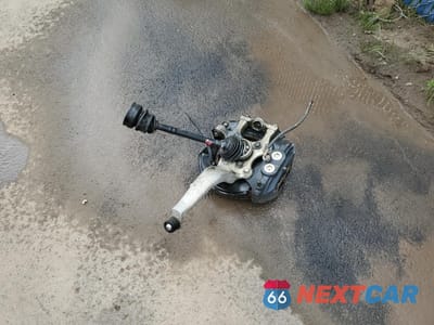 Zdjęcie 12 z 13 samochodu: 2023 LEXUS IS 300 VIN:JTHD81F21P5051706 - miniatura