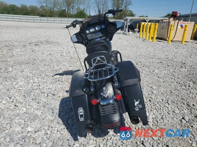 Czwarte zdjęcie samochodu z boku: 2014 HARLEY-DAVIDSON FLHX STREET GLIDE VIN:1HD1KBM12EB650097 - miniatura