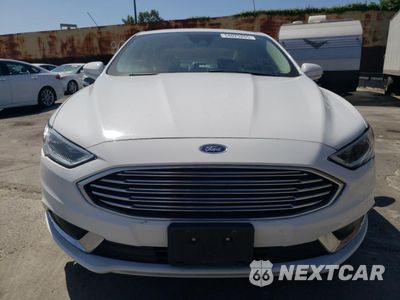 Piąte zdjęcie samochodu w środku: 2018 FORD FUSION SE HYBRID VIN:3FA6P0LU0JR172105 - miniatura