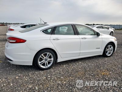 Trzecie zdjęcie samochodu z tyłu: 2018 FORD FUSION SE HYBRID VIN:3FA6P0LU5JR118752 - miniatura