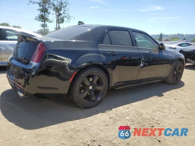 Trzecie zdjęcie samochodu z tyłu: 2021 CHRYSLER 300 S VIN:2C3CCABT1MH604194 - miniatura
