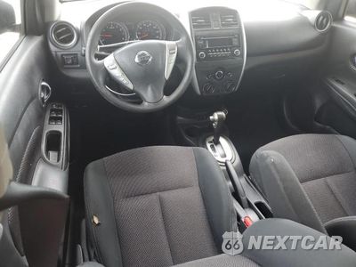 Zdjęcie 8 z 12 samochodu: 2017 NISSAN VERSA VIN:3N1CN7AP0HL845449 - miniatura