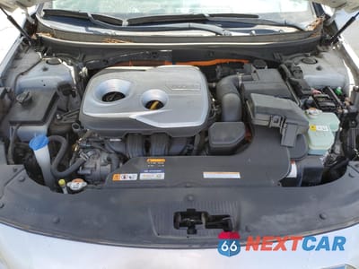 Zdjęcie 11 z 12 samochodu: 2016 HYUNDAI SONATA HYBRID VIN:KMHE24L11GA040275 - miniatura