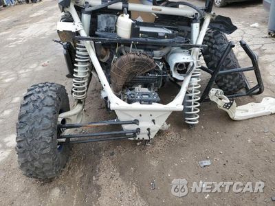 Zdjęcie 10 z 10 samochodu: 2023 CAN-AM MAVERICK X3 X RS TURBO RR VIN:3JBVXAV2XPE000786 - miniatura