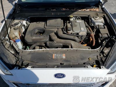 Zdjęcie 11 z 13 samochodu: 2017 FORD FUSION SE HYBRID VIN:3FA6P0LU2HR409333 - miniatura