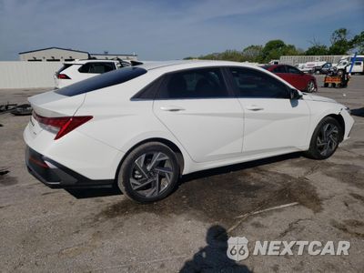 Trzecie zdjęcie samochodu z tyłu: 2025 HYUNDAI ELANTRA LIMITED VIN:KMHLP4DG3SU869805 - miniatura