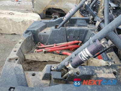 Zdjęcie 6 z 11 samochodu: 2014 POLARIS RZR 1000 XP EPS VIN:4XAST1EA8EF361642 - miniatura