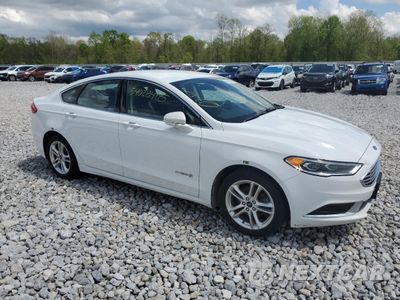 Czwarte zdjęcie samochodu z boku: 2018 FORD FUSION SE HYBRID VIN:3FA6P0LU8JR278754 - miniatura