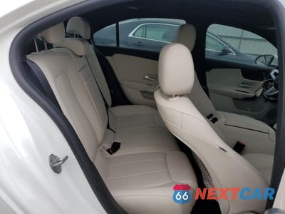 Zdjęcie 10 z 12 samochodu: 2021 MERCEDES-BENZ A 220 VIN:W1K3G4EB3MJ262644 - miniatura