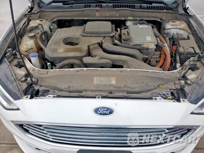 Zdjęcie 11 z 12 samochodu: 2018 FORD FUSION SE HYBRID VIN:3FA6P0LU0JR118593 - miniatura