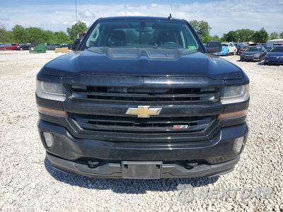 Piąte zdjęcie samochodu w środku: 2016 CHEVROLET SILVERADO K1500 LT VIN:1GCVKREC6GZ134993 - miniatura