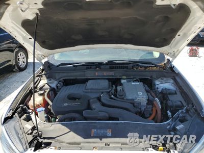 Zdjęcie 11 z 12 samochodu: 2017 FORD FUSION SE HYBRID VIN:3FA6P0LU5HR359639 - miniatura